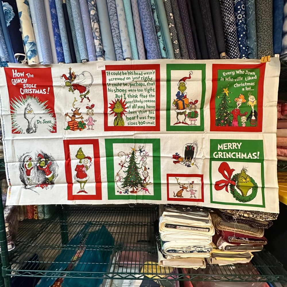 Robert Kaufman Dr Seuss How The Grinch Stole Christmas Cotton Fabric Panel 23x44